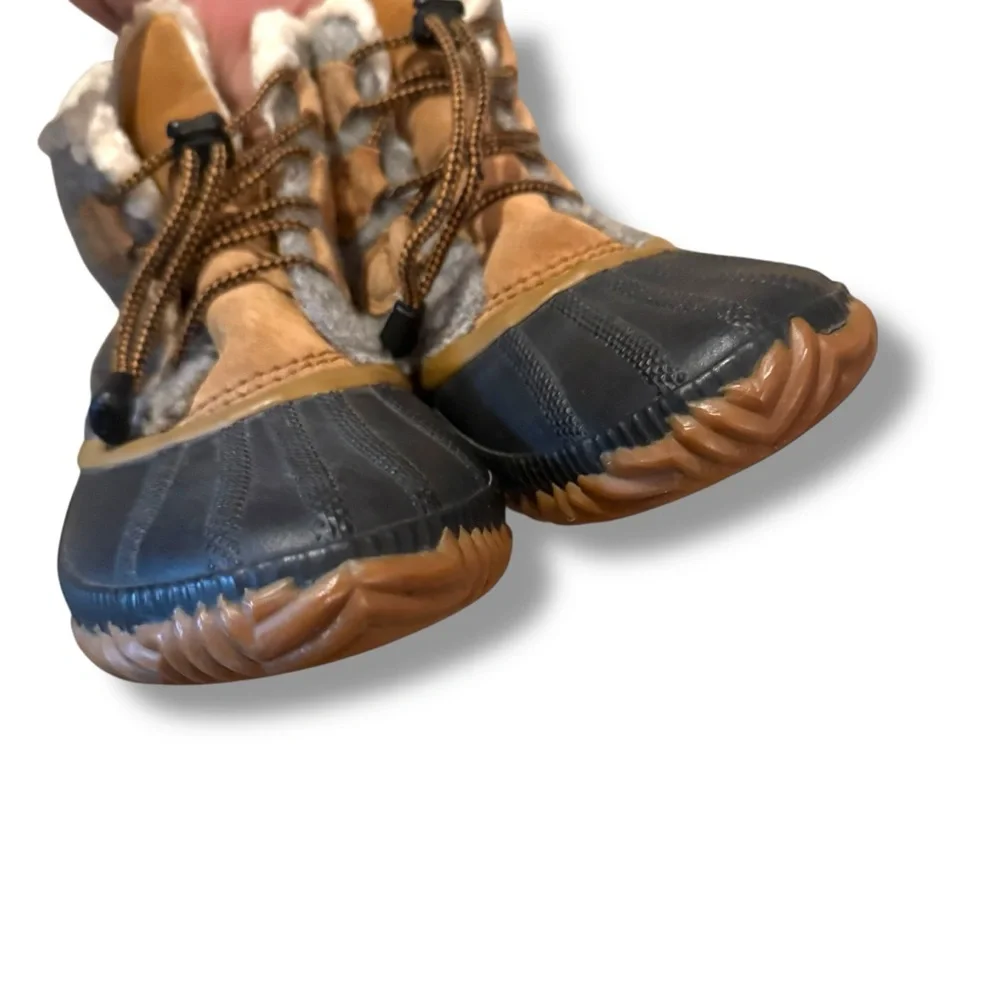 SOREL Out 'N About Plus Boots Men's Size 7 Gray Felt Faux Shearling‎ Cozy